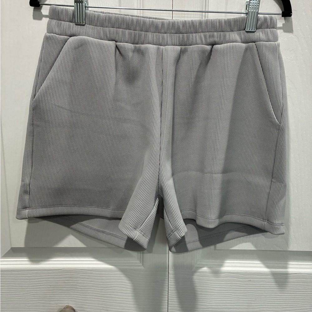 Zenana Light Gray Ribbed Short Set. NWOT - Picture 5 of 7